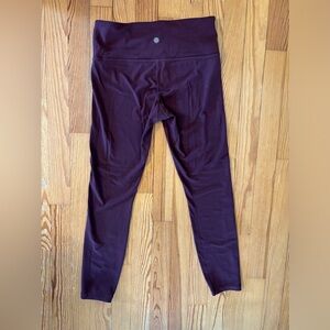 Athleta 7/8 Elation Tight (Leggings)